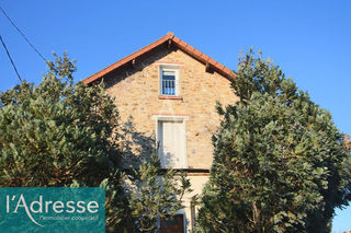  Immeuble � vendre 9 pi�ces 136 m�