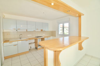  Appartement � louer 4 pi�ces 86 m�