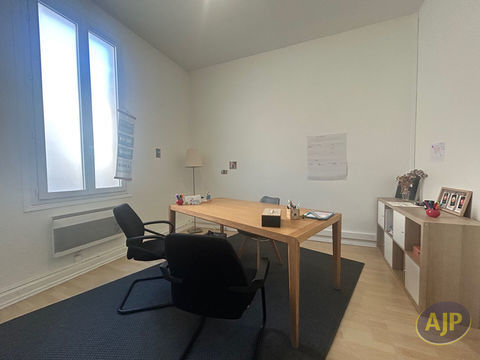 Local d'activit&eacute; Saint Andre De Cubzac 3 pi&egrave;ce(s) 65.06 m2 763 33240 Saint andre de cubzac