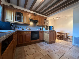  Immeuble � vendre 170 m�