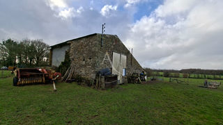  Remise / Grange � vendre 3 pi�ces 128 m�