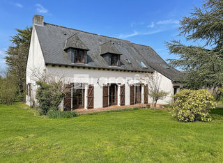  Maison � vendre 5 pi�ces 205 m�