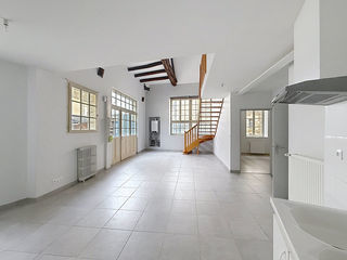  Appartement � louer 4 pi�ces 87 m�