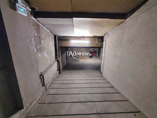  Parking / Garage � vendre 