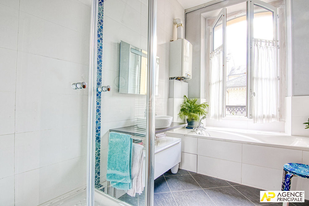 � vendre  Appartement Versailles (78000)