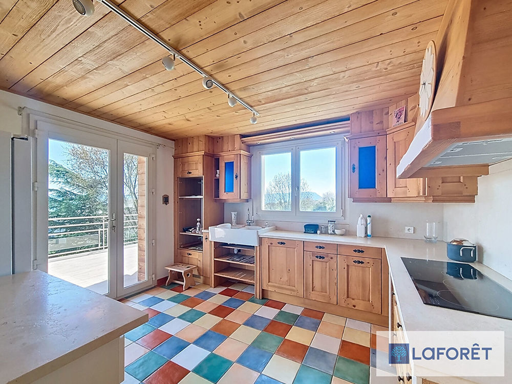 � vendre  Maison Challex (01630)