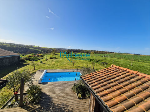   Belle propri�t� en campagne Maison - 7 pi�ce(s) - 255 m�