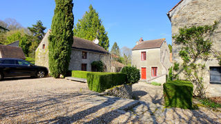  Maison � vendre 14 pi�ces 319 m�