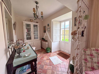  Maison � vendre 8 pi�ces 240 m�