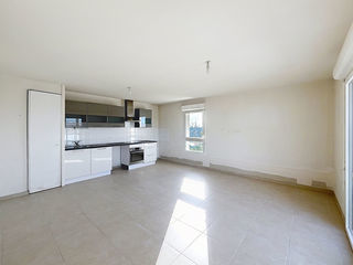  Appartement � vendre 4 pi�ces 83 m�