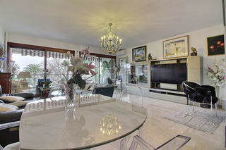  Appartement � vendre 3 pi�ces 77 m�