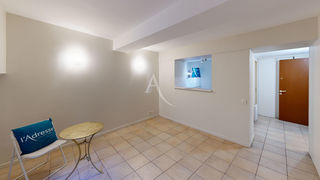  Immeuble � vendre 10 pi�ces 225 m�