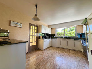  Maison � vendre 9 pi�ces 204 m�