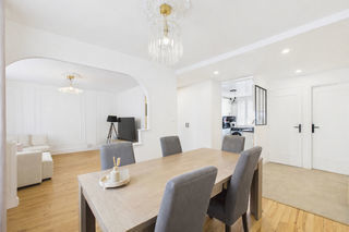  Appartement � vendre 5 pi�ces 85 m�