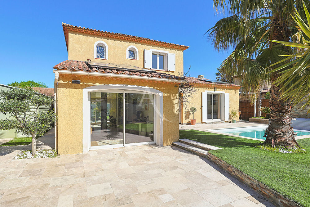 � vendre  Maison Solli�s-Pont (83210)