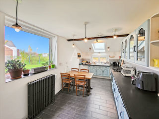  Maison � vendre 8 pi�ces 245 m�