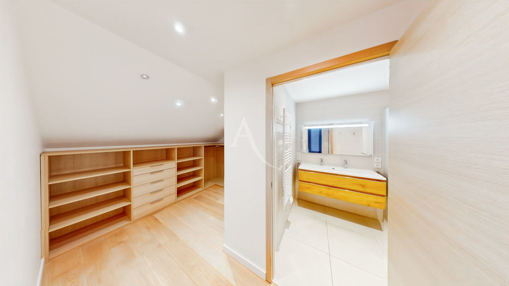 � vendre  Appartement Annecy (74000)