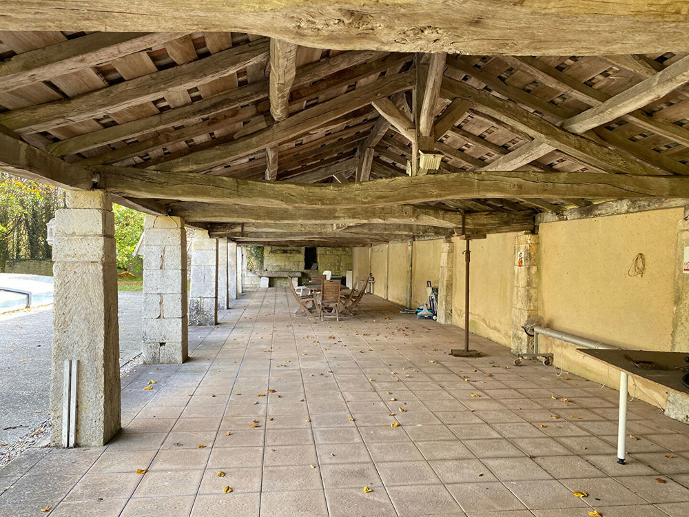 � vendre  Maison Angoul�me (16000)