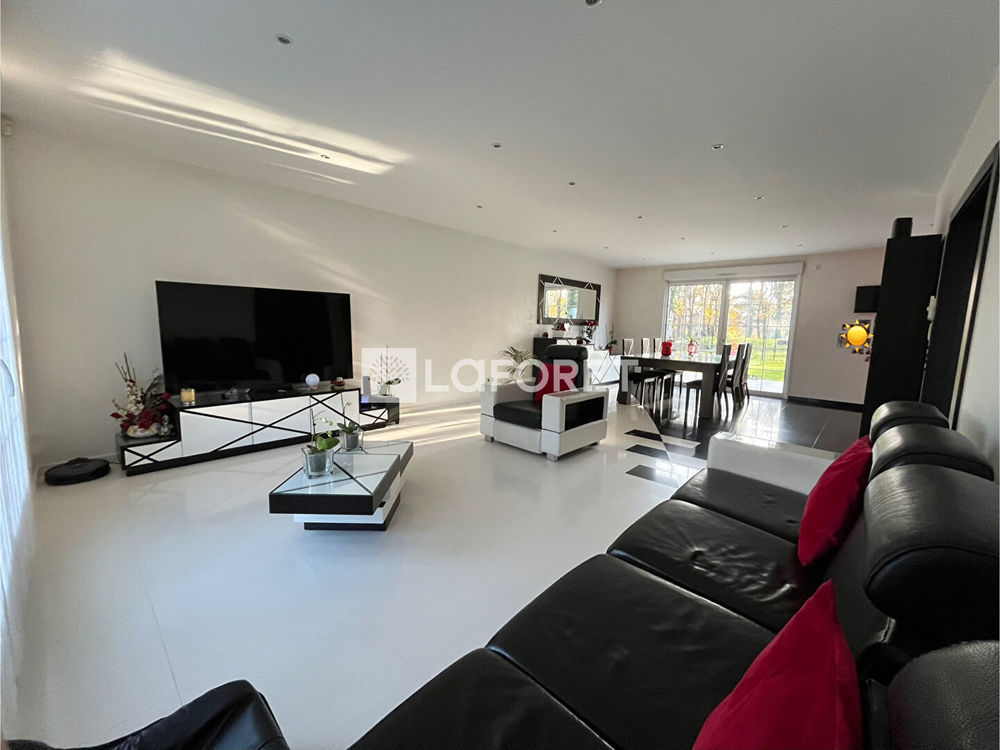 � vendre  Maison Ormesson-sur-Marne (94490)