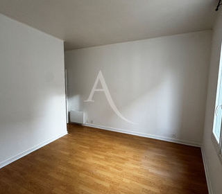  Appartement � louer 3 pi�ces 98 m�