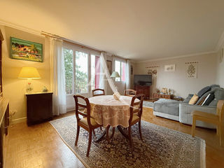  Appartement � vendre 5 pi�ces 82 m�