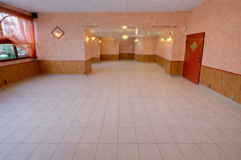 Local commercial Merignac 157m2 2000 33700 Merignac