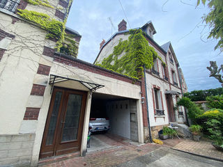  Maison � vendre 12 pi�ces 308 m�