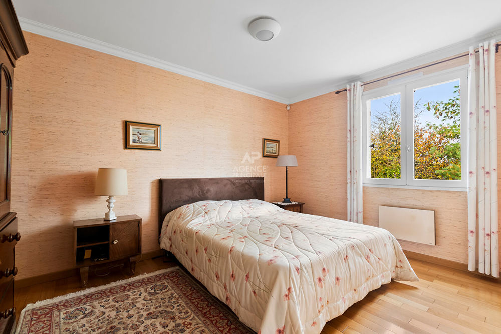 � vendre  Maison Saint-Germain-en-Laye (78100)