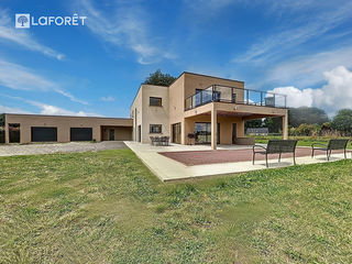  Maison � vendre 8 pi�ces 365 m�