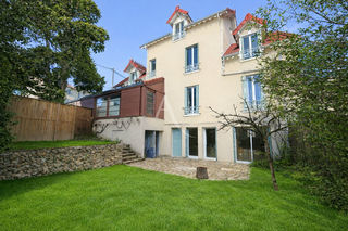  Maison � vendre 7 pi�ces 185 m�