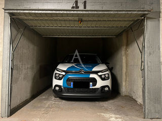  Parking / Garage � louer 1 pi�ce 15 m�