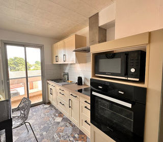  Appartement � louer 4 pi�ces 77 m�