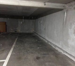  Parking / Garage � vendre 