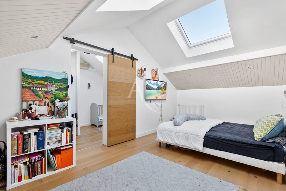 � vendre  Maison Suresnes (92150)