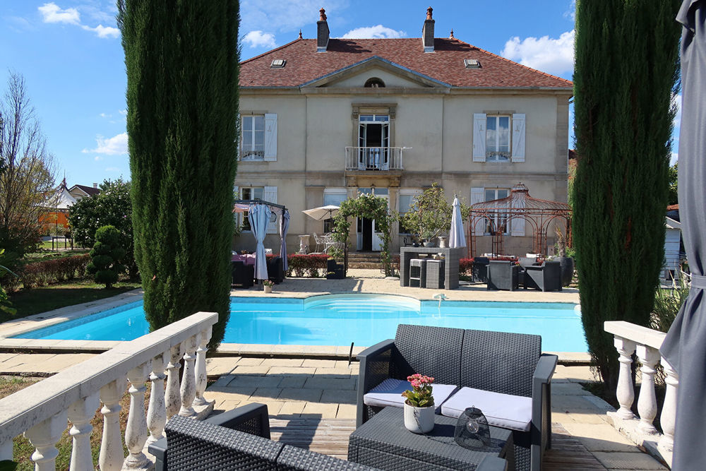 � vendre  Villa Chemaudin (25320)