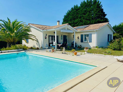   Charmante maison de 120m2 avec piscine ! Maison - 6 pi�ce(s) - 120 m�