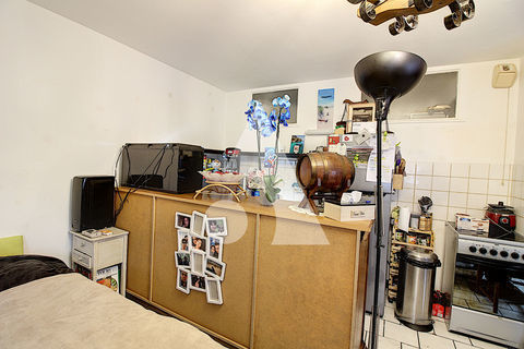   Studio � louer � Brebi�res Appartement - 1 pi�ce(s) - 31 m�