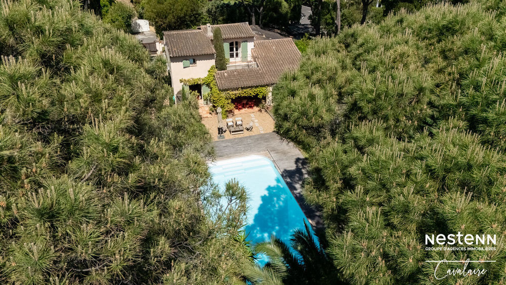 � vendre  Maison Saint-Tropez (83990)