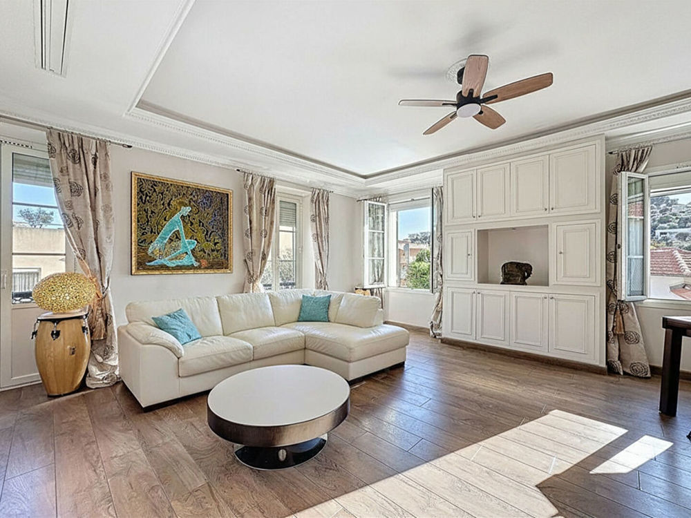 � vendre  Appartement Roquebrune-Cap-Martin (06190)