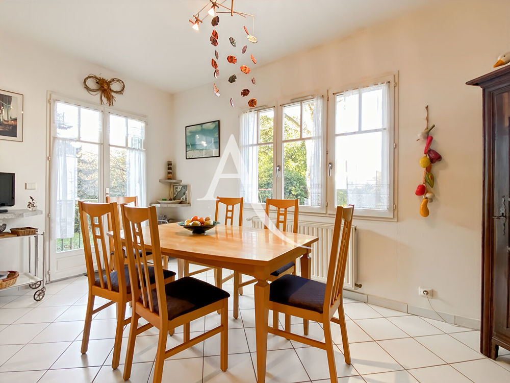 � vendre  Maison Bois-d'Arcy (78390)