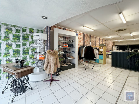 Local commercial Montauban 150 m2 1600 82000 Montauban