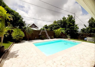  Maison � vendre 4 pi�ces 137 m�