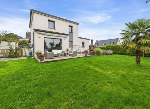   � vendre Maison contemporaine � Pluguffan Maison - 4 pi�ce(s) - 90 m�