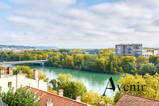  Appartement � vendre 3 pi�ces 100 m�