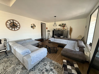  Maison � vendre 8 pi�ces 200 m�