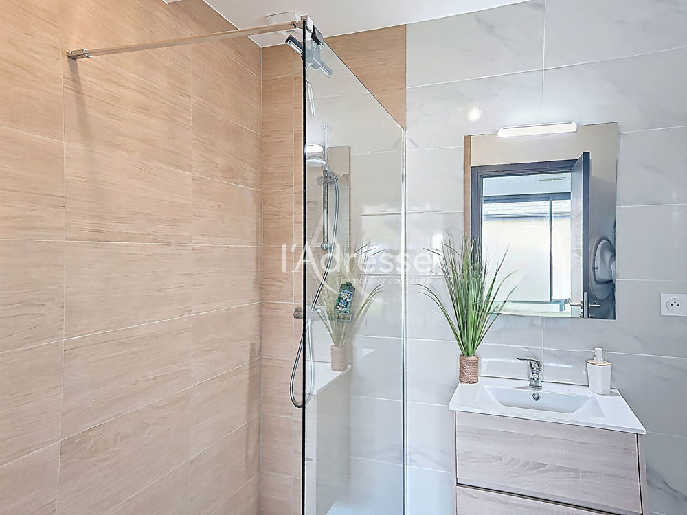 � vendre  Maison Bailly-Romainvilliers (77700)