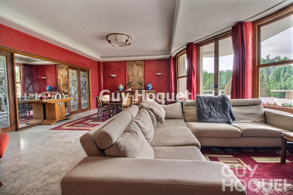 � vendre  Villa Poigny-la-For�t (78125)