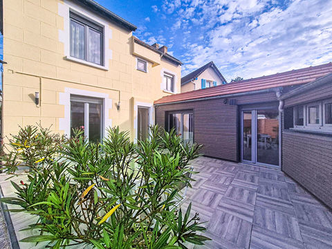   -LUC SUR MER - Maison proche plage Maison - 7 pi�ce(s) - 122 m�