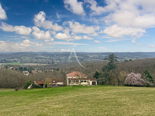  Maison � vendre 7 pi�ces 240 m�