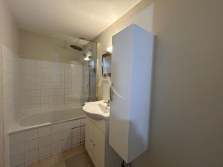  Immeuble � vendre 10 pi�ces 225 m�